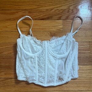 Lace corset (white fox)